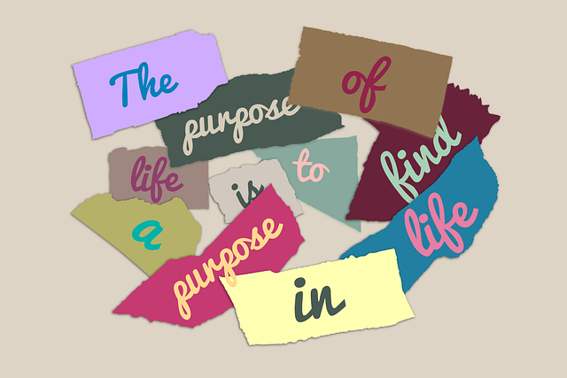 Scraps of paper with motivational words.